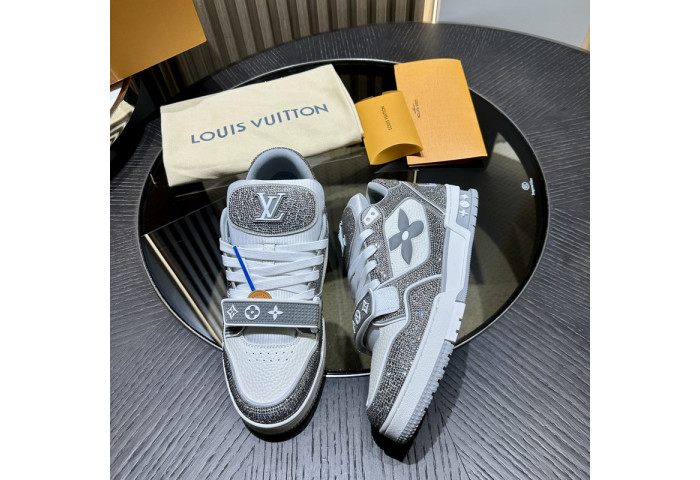 LOVT SNEAKER lv-244