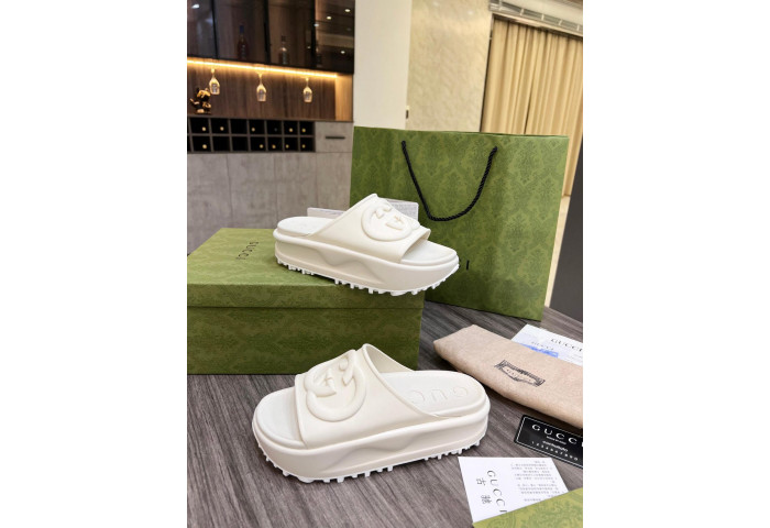 GI SANDAL 2412041