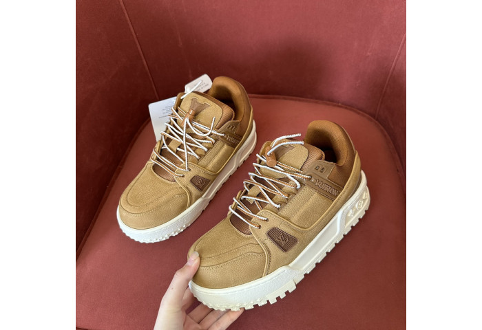 LOVT SNEAKER lv-214