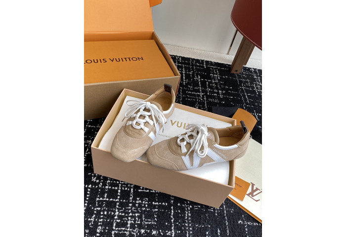 LOVT SNEAKER lv-319