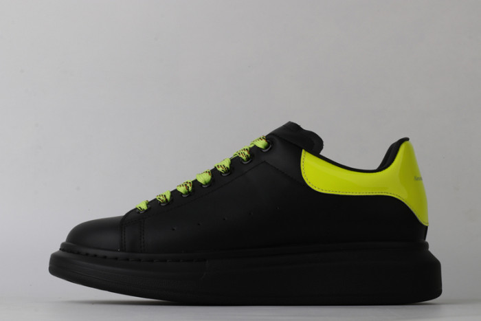 alex mcqu sneakers