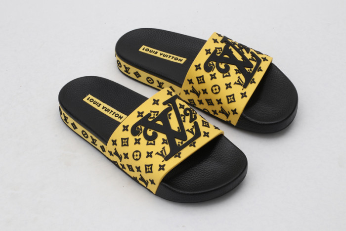 lovt sandal