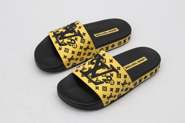 lovt sandal