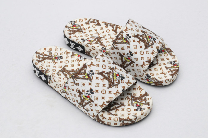 lovt sandal