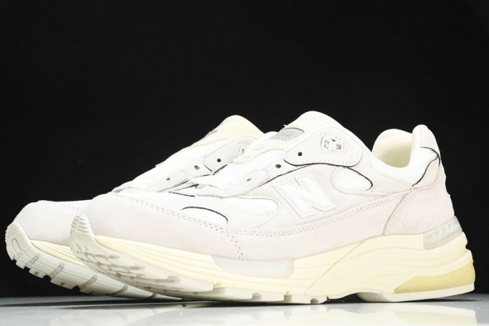 new Ba1an*e 992 white silver m992md