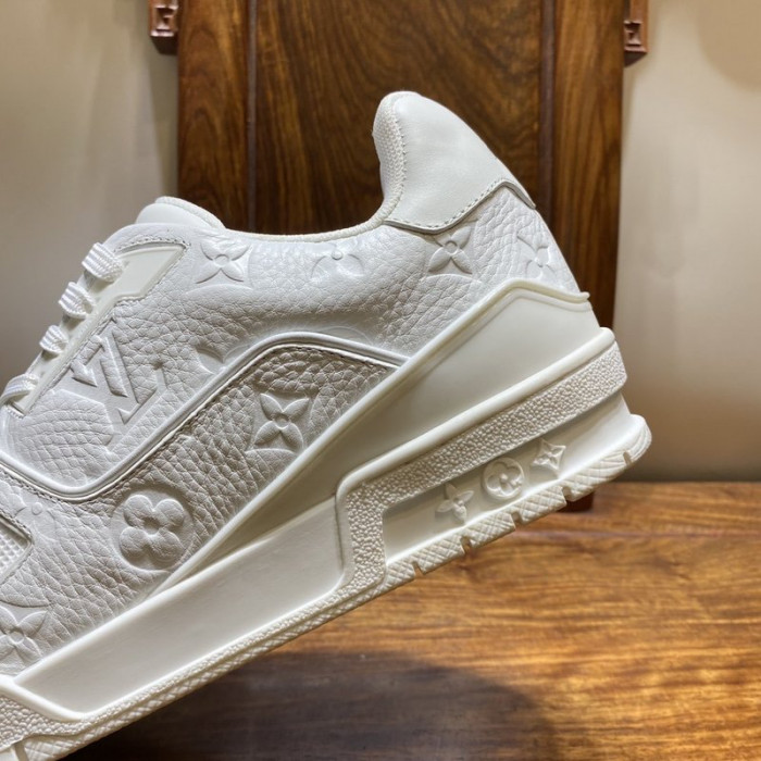 lovt sneaker