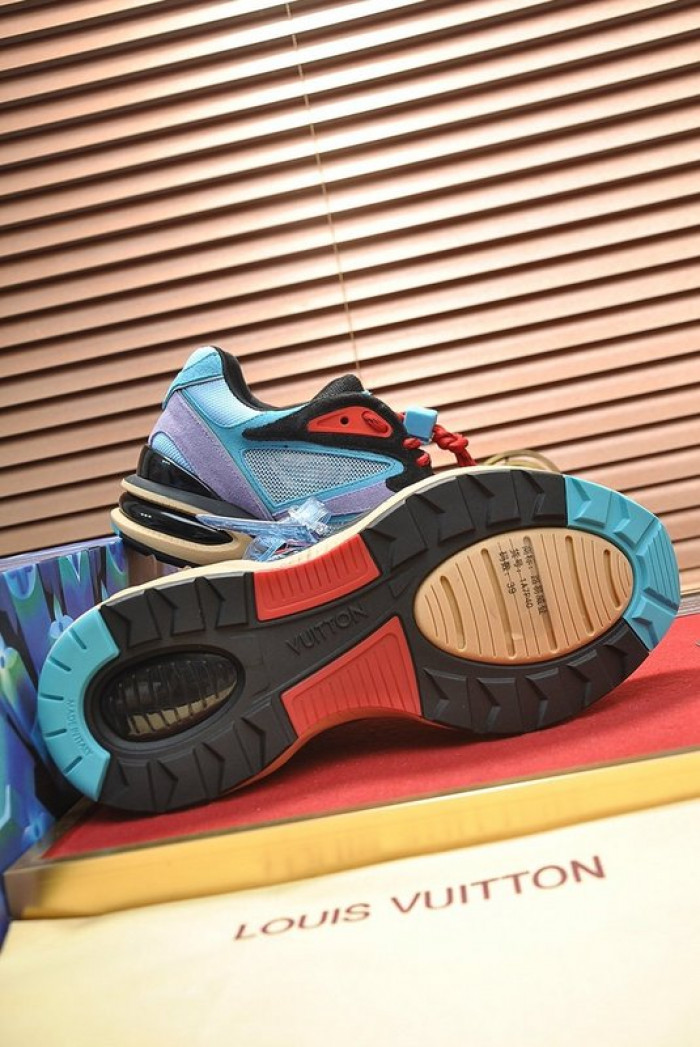 lovt sneaker