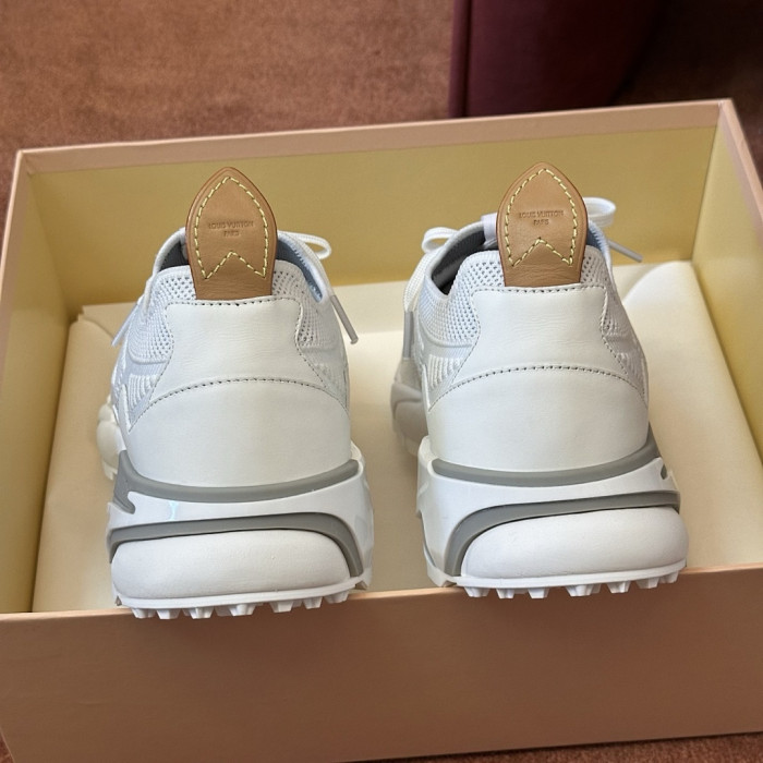 LOVT SNEAKER lv-528