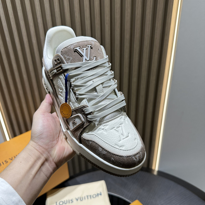 LOVT SNEAKER lv-491