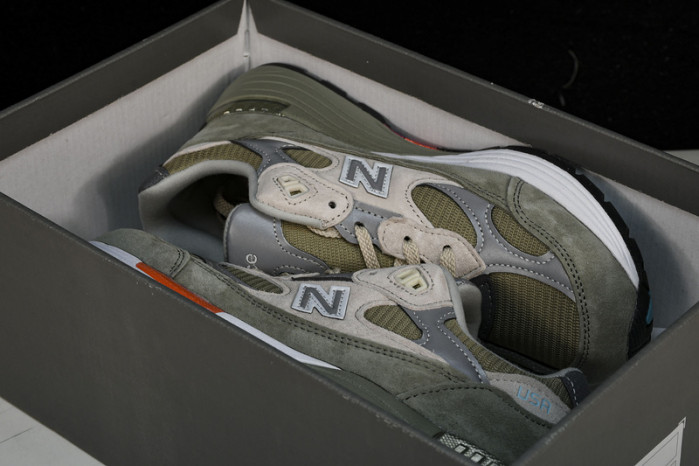 wtaps x new Ba1an*e 992“olive drab“ m992wt