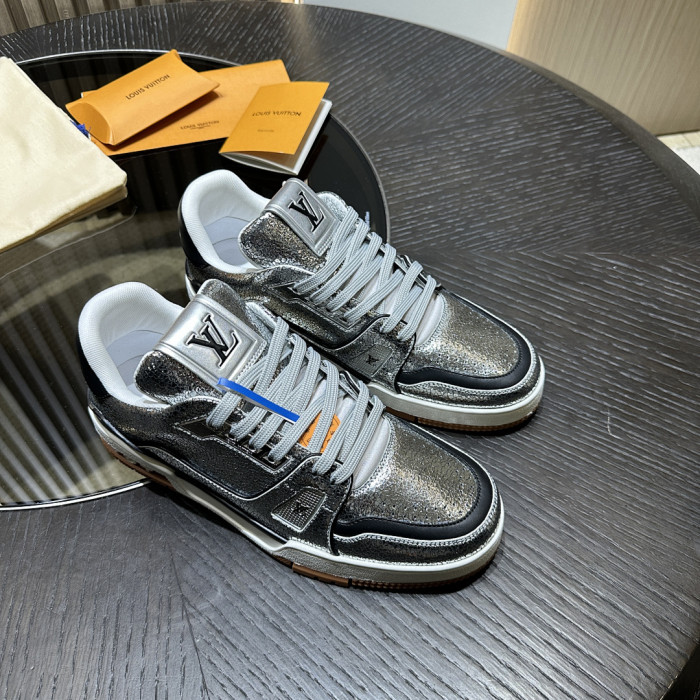 LOVT SNEAKER lv-540