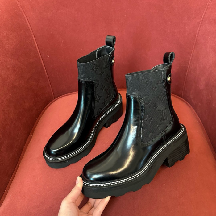 LOVT BOOTS L0-40