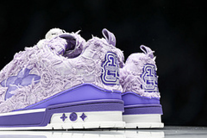 LOVT SNEAKER lv-257