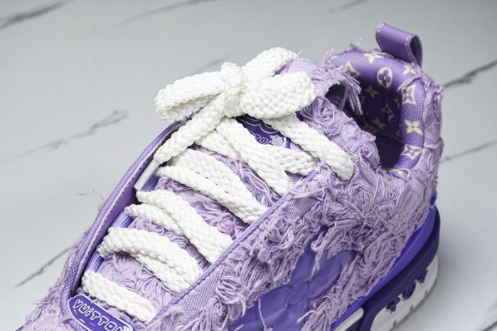 LOVT SNEAKER lv-257
