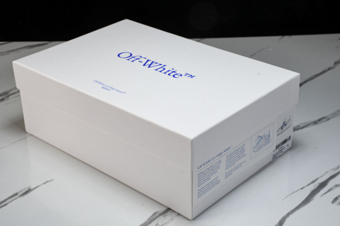 of sneakers ow-37