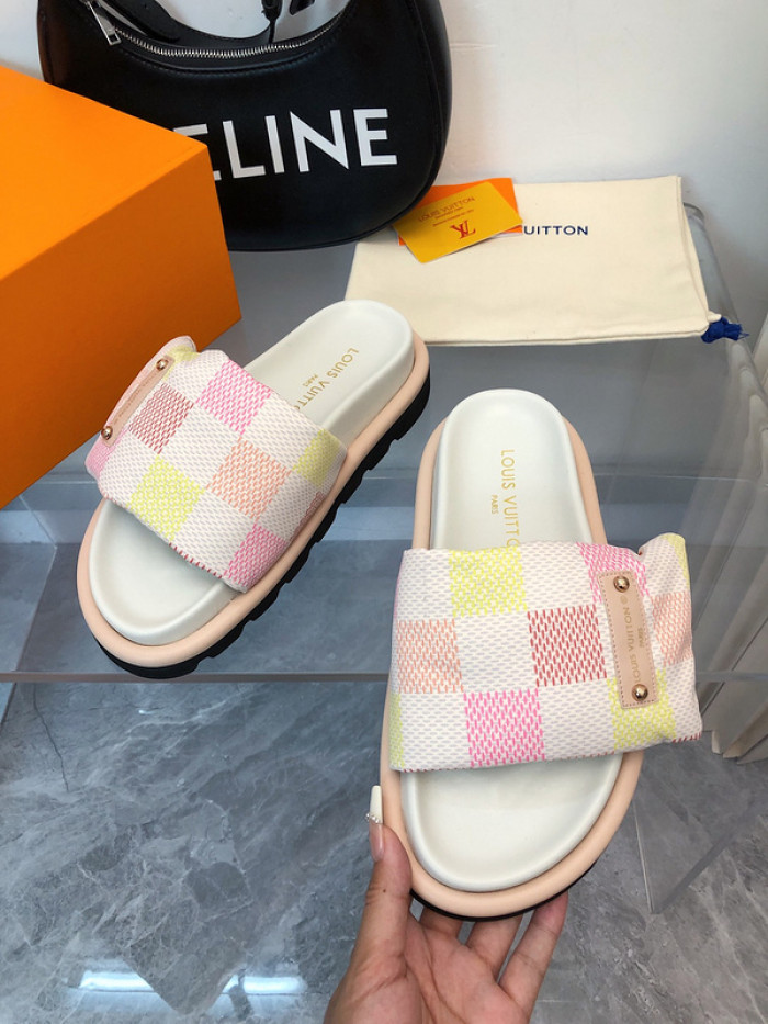 lovt sandal