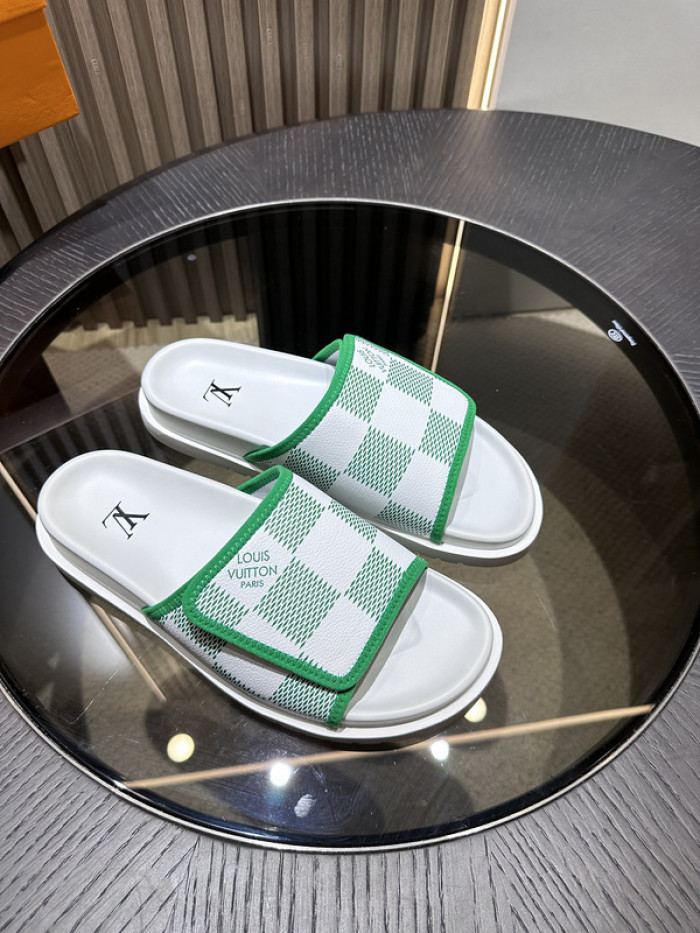 lovt sandal