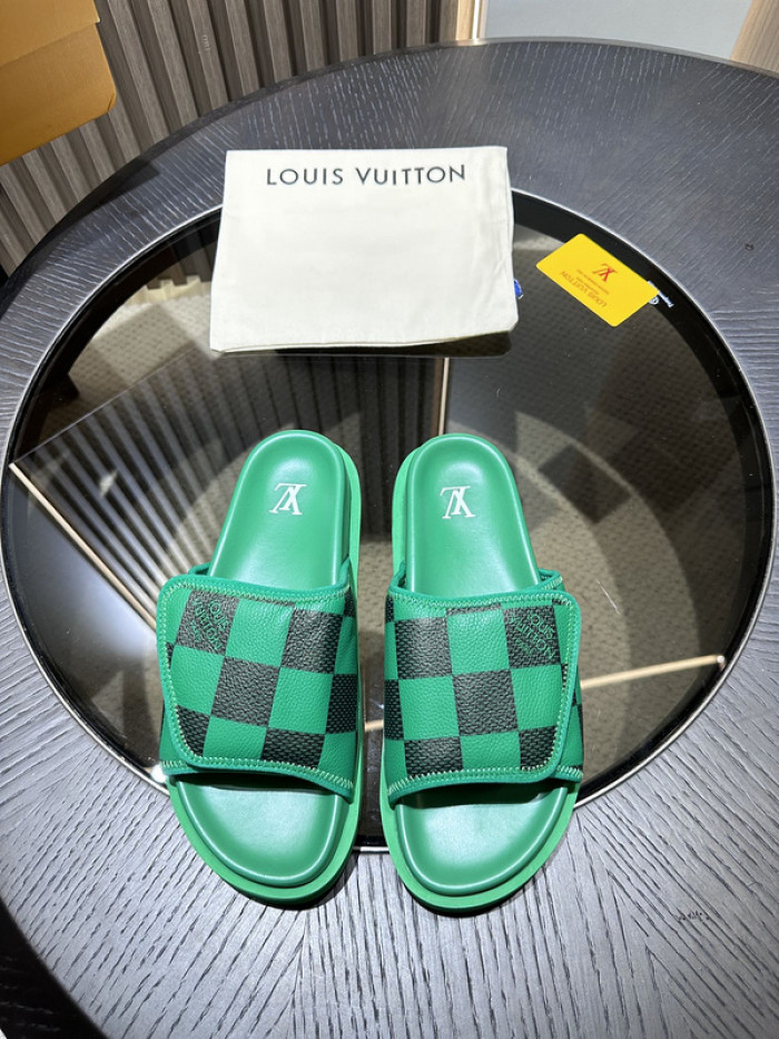 lovt sandal