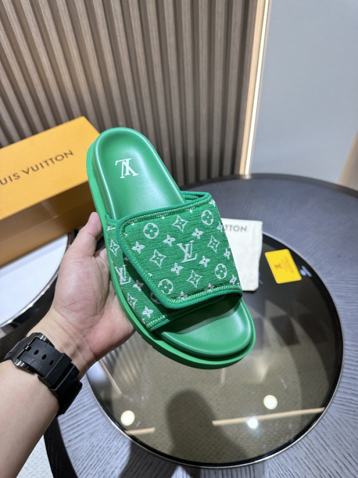 lovt sandal