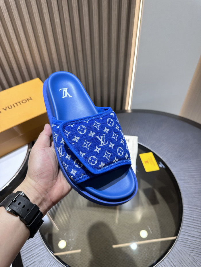 lovt sandal