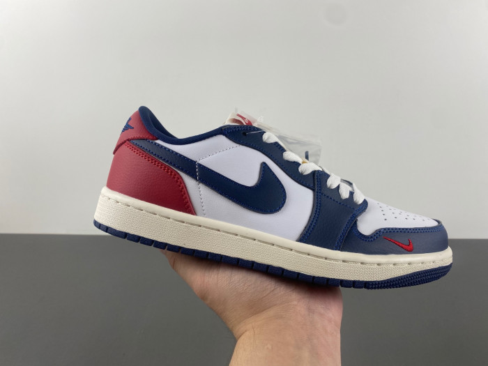 AIR JORDAN 1 Low HQ2993-100