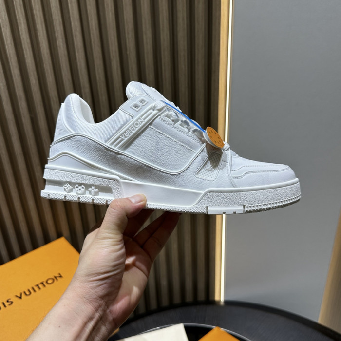 LOVT SNEAKER lv-313