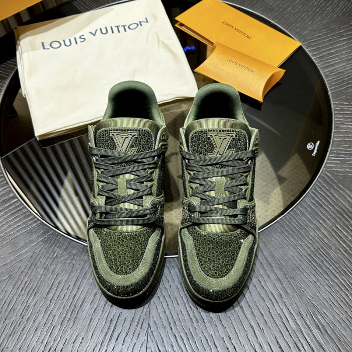 LOVT SNEAKER lv-316