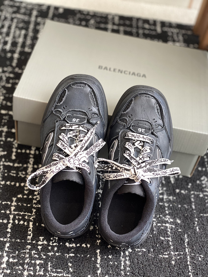 BL Hamptons Worn-Out BHW-4