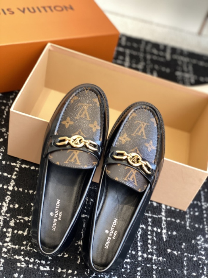 LOVT SNEAKER lv-437