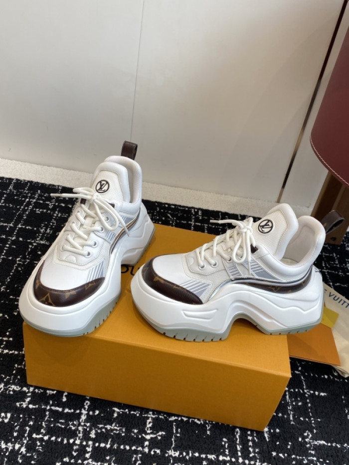 LOVT SNEAKER lv-425