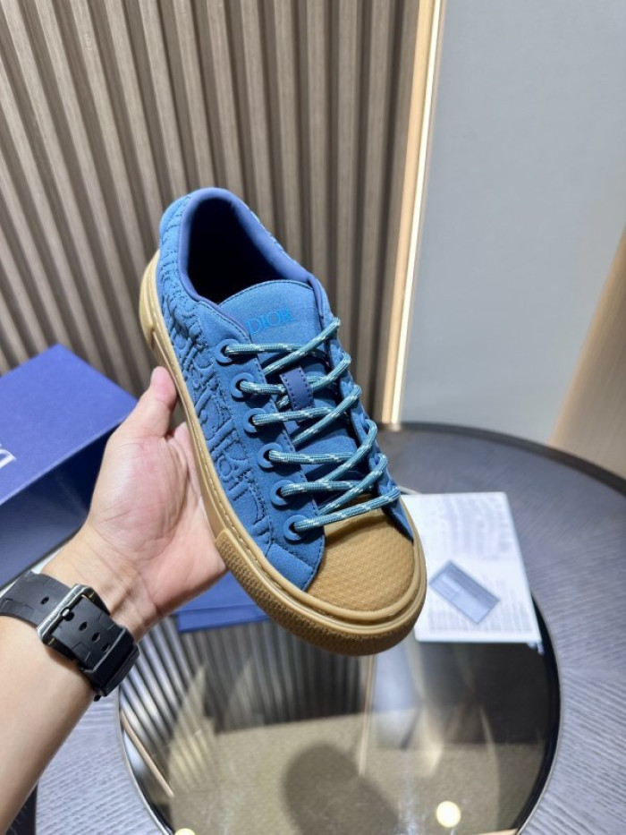 DR B33 LOW-TOP SNEAKERS DR-116