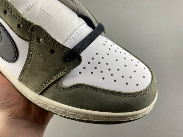 Air Jordan 1 Low OG HQ6998-200